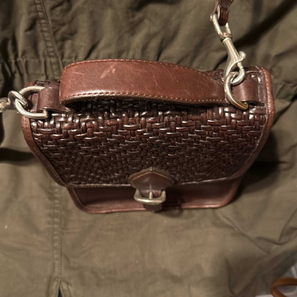 Vintage Brighton Leather Bag/Crossbody/Camera Bag with leather Interior - Picture 2 of 14